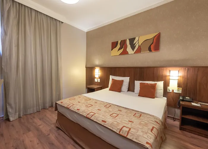 Class Hotel Varginha